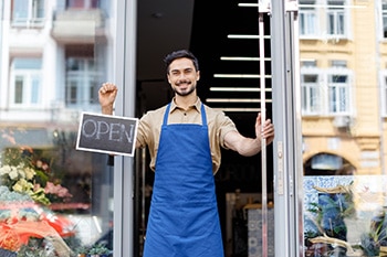 Razones fundamentales para abrir una empresa e implementar su negocio en Georgia Grindelwald - Suiza